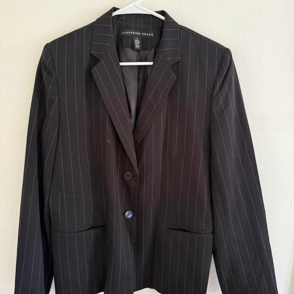 Chaus Black and White Pin Striped Blazer